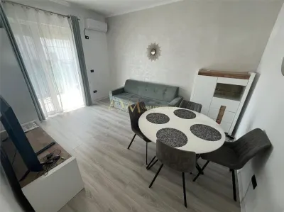Vanzare apartament 2 camere Giroc - foto 2
