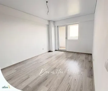 Apartament 3 camere - 88 mp, NOU, Copou - foto 6