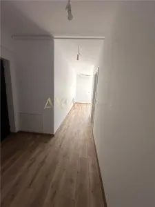 Vanzare apartament 3 camere Giroc - foto 4