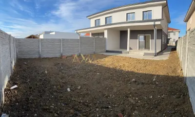 Vanzare 1/2 duplex 5 camere Giroc - foto 3