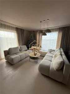 Casa deosebita cu 3 camere 7,5 ari - foto 6