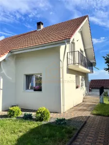 Casa cu 4 camere si garaj - foto 7