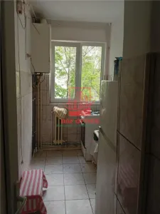 Apartament 3 camere nedecomandat Alexandru cel Bun - foto 3