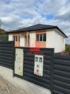 CASA TOMESTI PRIMARIE 470mp Teren, cu toate utilitatile / COMISION 0 - foto 2