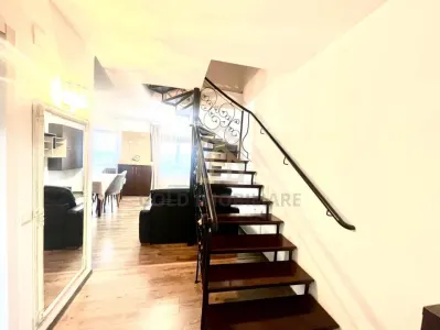 Apartament 3 camere pe 2 nivele zona Marul de Aur - foto 3