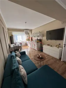 Apartament de vanzare, 2 camere, etaj intermediar, garaj inclus. Zona Teilor, Floresti - foto 7