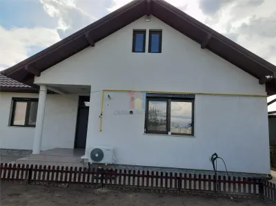 Vila P+M constructie 2020, pretabila doua famiili, teren 620 mp, Cazasu - foto 4
