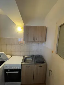 Garsoniera - zona Alexandru cel Bun - foto 4