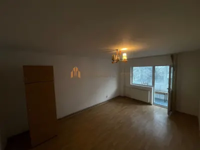 Apartament 3 camere Dacia - Decomandat - foto 2