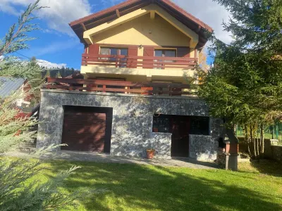 Dimineti cu munti la fereastra – proprietate unica - Busteni