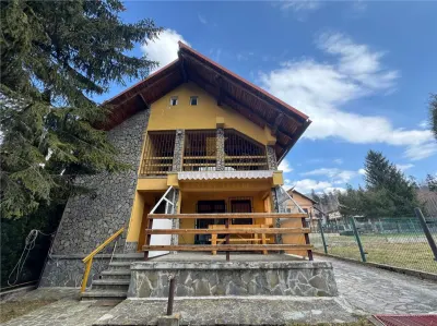 Refugiu de vis in Busteni – casa cocheta cu teren generos si priveliste spectaculoasa - foto 3