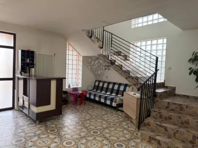 CASA  STREJNICU  5 CAMERE - foto 10