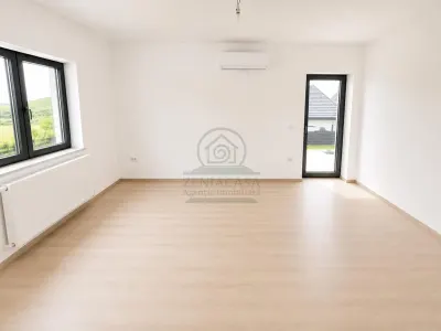 Casa 3 camere Iasi Letcani / 500 mp teren - foto 3