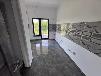 Casa parter 4 camere 2 bai Terasa Beci in zona Valea Adanca - foto 10
