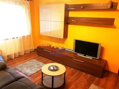 Apartament 3 camere Podu Ros - foto 2