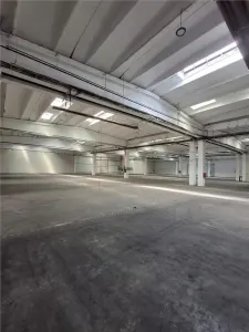 Spatiu Industrial - 1500 mp - Productie - Depozitare - Distributie - foto 7