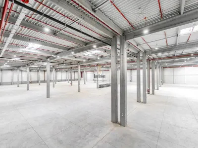 Spatiu Industrial - 2500 mp - Logistica - Depozitare - Distributie - foto 8