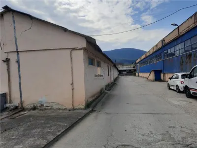 Spatiu Industrial - 1000 mp - Productie - Depozitare - foto 6