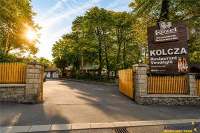 Complex Gastronomic:Afacere la cheie, Restaurant traditional secuiesc+terasa evenimente+carmangerie+ magazin+A - foto 2