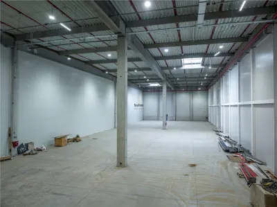 Spatiu Industrial - 7500 mp - Logistica - Productie - Depozitare - foto 4