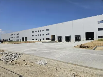 Spatiu Industrial - 6500 mp - Productie - Depozitare - Logistica - Distributie - Brasov