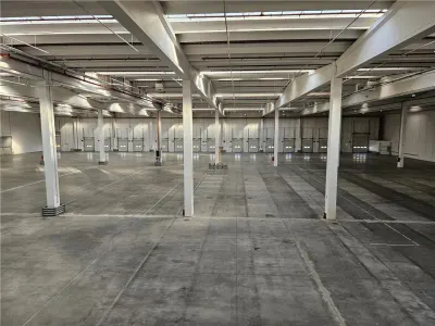 Spatiu Industrial - 5000 mp - Logistica - Depozitare - Distributie - foto 19