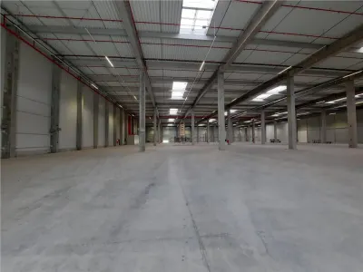 Spatiu Industrial - 2300 mp - Logistica - Productie - Depozitare - Distributie - foto 4