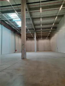 Spatiu Industrial - 1500 mp - Logistica - Productie - Depozitare - foto 4