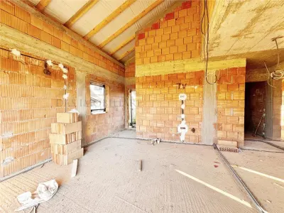 Schimb cu apartament, casa noua cu etaj, in cartier nou Tautii Magheraus - foto 11