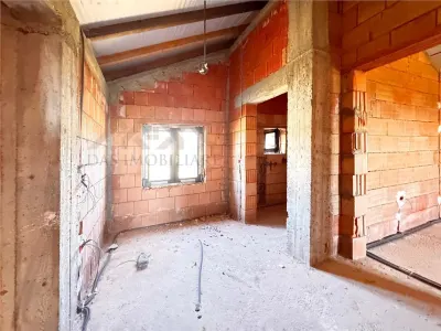 Schimb cu apartament, casa noua cu etaj, in cartier nou Tautii Magheraus - foto 6