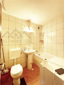 Garsoniera etaj 1, str. Motorului - foto 4