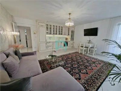 Apartament 3 camere Tractorul, 72 mp - Brasov - Brasov