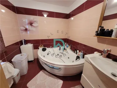 Casa,   Tractorul, Brasov - foto 9