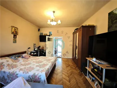 Apartament in casa   Piata Unirii Brasov - foto 5