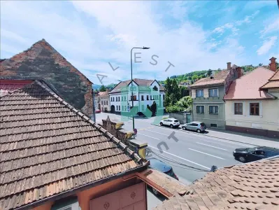 Apartament  in casa 5 camere, Brasov - Brasov