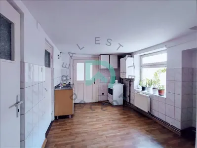 Apartament  in casa 5 camere, Brasov - foto 9