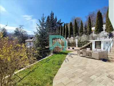 Casa 7 camere Stejaris, Brasov - foto 2