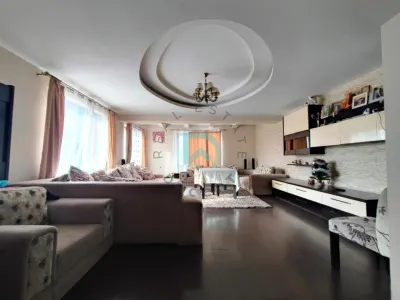 Inchiriez Casa, Primaverii,  Sanpetru - foto 5