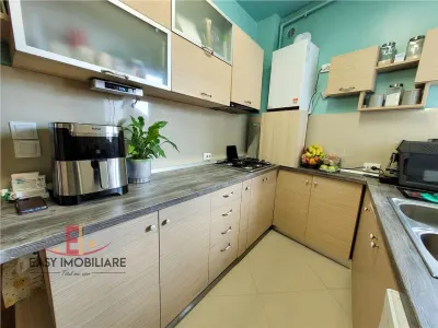 Apartament 4 camere , Piata Matei Corvin , 95mp , Semi-Central - foto 8