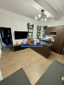 Apartament de Închiriat în Piața Romană - Locație Centrală - foto 9
