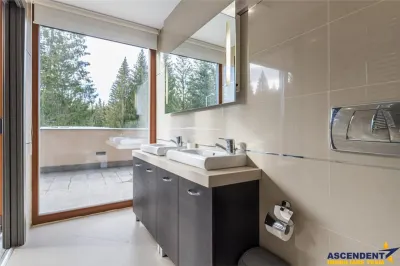 Coltul tau de rai, LUX clasa Smart Home si Exclusiv, cu gradina proprie; Poiana Brasov - foto 21