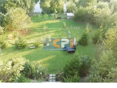 Vila Stil Victorian 1200mp -Curte , Parcare privata si LAC - foto 3