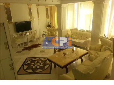 Vila Stil Victorian 1200mp -Curte , Parcare privata si LAC - foto 9