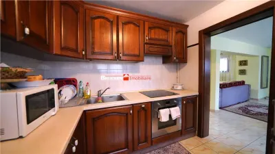 Casa P+M cu demisol | Zona Iosia, Oradea — 153,3 mp utili - Oradea