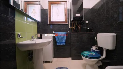 Casa P+M cu demisol | Zona Iosia, Oradea — 153,3 mp utili - foto 10