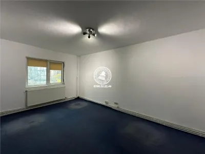 Apartament 4 camere de inchiriat Alexandru cel Bun - foto 5