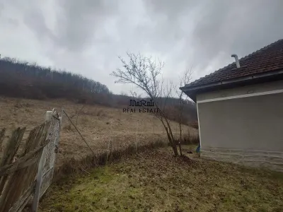 1.3 haTeren si  Casa Luncoiu de Jos - foto 18