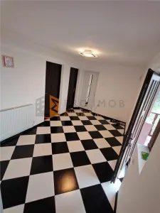 Casa tip parter zona Sapoca - foto 14