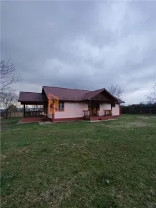 Casa tip parter zona Sapoca - foto 6