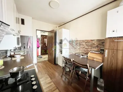 Apartament 4 camere decomandat, etaj intermediar Carpatilor- Lidl - foto 8